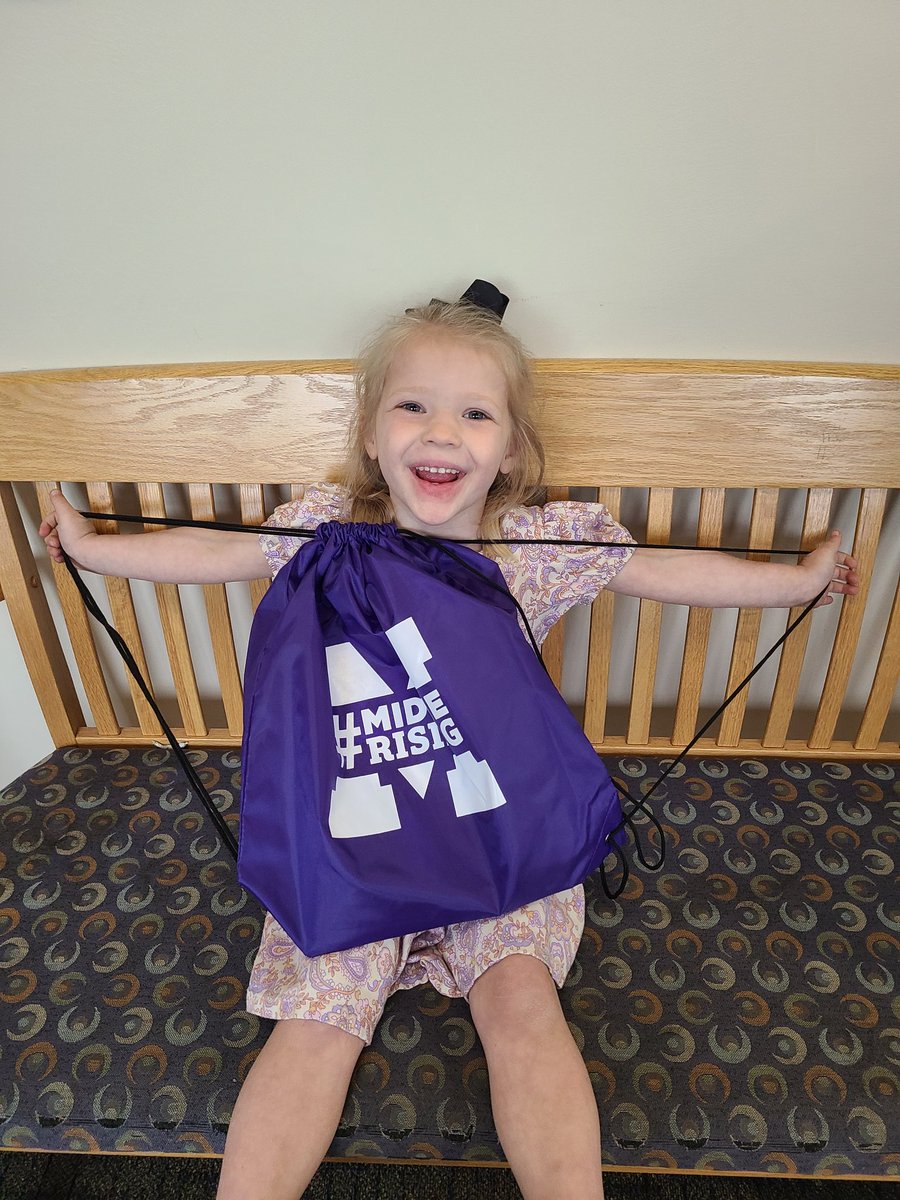 Mrs. Carrie Schmidt (@carrieschmidt_) on Twitter photo My week is off to a great start after meeting these future Middies! #Lovemyjob #Kindergarten #IttyBittyMiddies #ChasingGreatness <a href="/MayfieldTweets/">Mayfield Elementary</a> My week is off to a great start after meeting these future Middies! #Lovemyjob #Kindergarten #IttyBittyMiddies #ChasingGreatness <a href="/MayfieldTweets/">Mayfield Elementary</a>