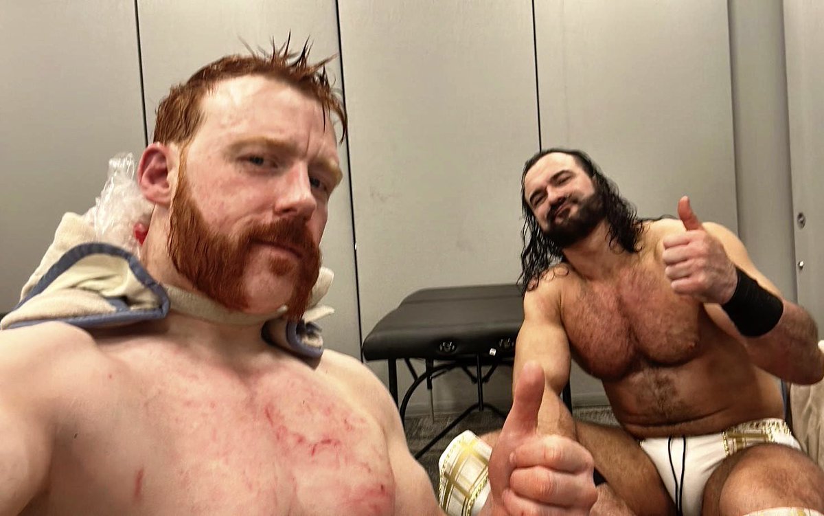 SFarrellyPro's tweet photo. Aftermath.. still wanna smash his stupid face in 🇮🇪⚔️🏴⚔️🇦🇹 #BangerMania💥 https://t.co/ai7ZZXyg1T