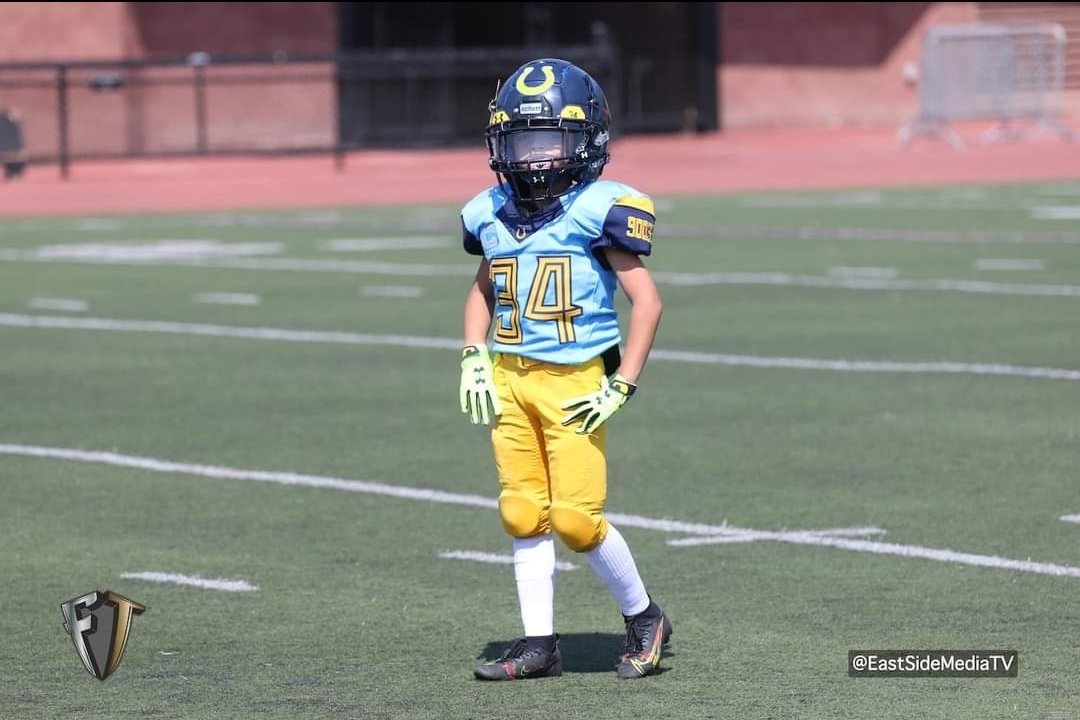 Arlin_AJIII's tweet photo. On that field #AJIII https://t.co/arsMUncAB8