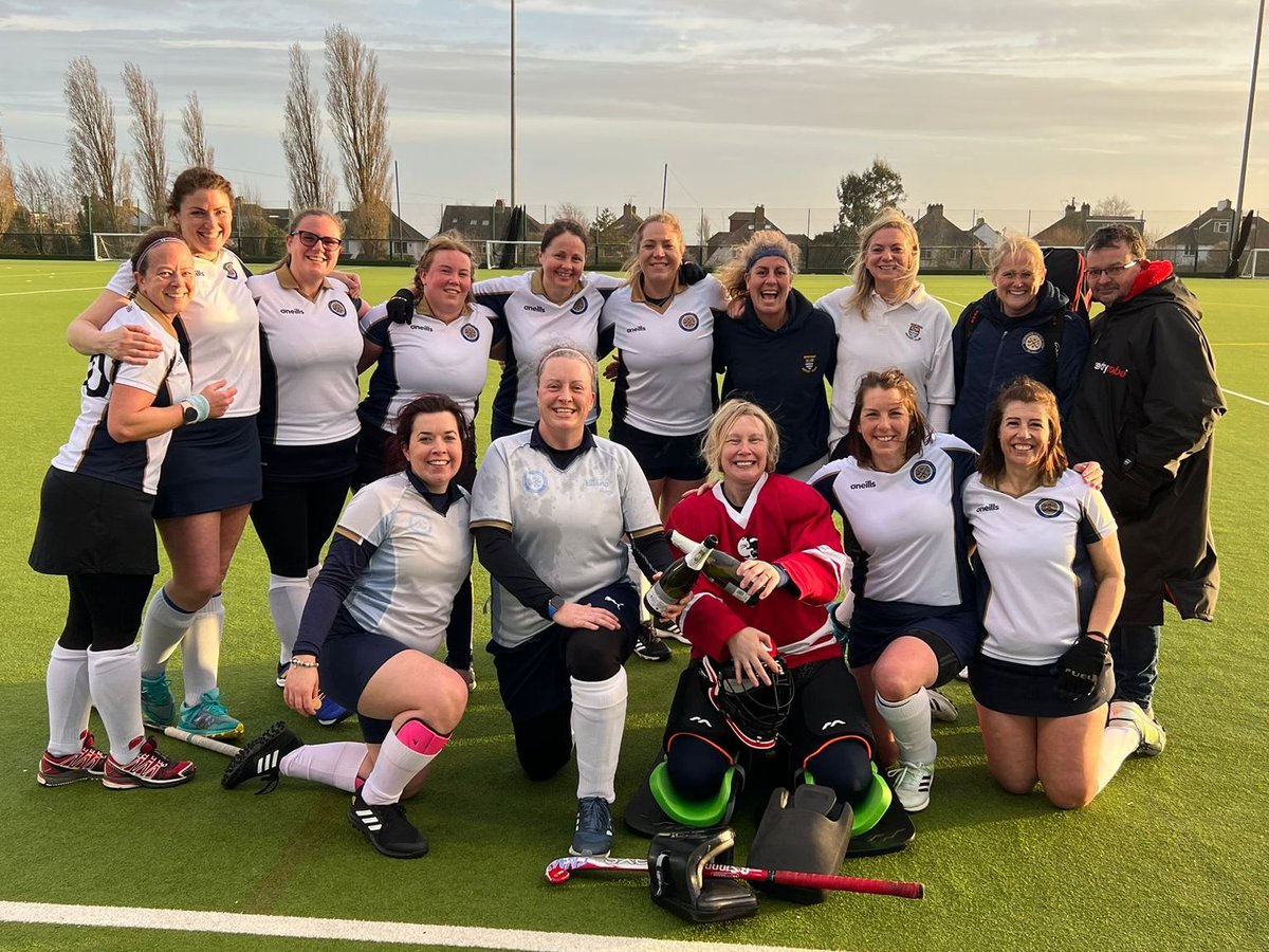 What a season! Final league standings:
L1 9th, L2 1st, L3 3rd, Llamas 1st
M1 6th, M2 9th, M3 8th, M4 10th, M5 5th, M6 8th, Wolves 4th  
We are so proud of them all and congratulations to our Ladies 2nd XI on earning promotion and the Llamas on an undefeated winning season 🥳🍾