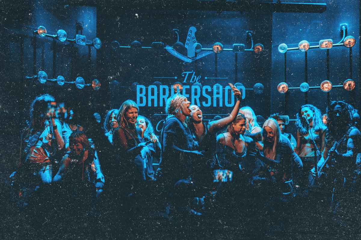 thebarbershoplv's tweet photo. Cheers to wild nights and wilder memories!
.
.
#wewillcutyou #barbershoplv #barberslv #thecosmo #thecosmopolitan #whiskey #karaoke #vegasnightlife #vegasrockandroll #vegasbarbers #lasvegasbarbershop #barberlife #cocktails #vegaslocals #livemusic #rockmusic https://t.co/2PtGQixTlQ