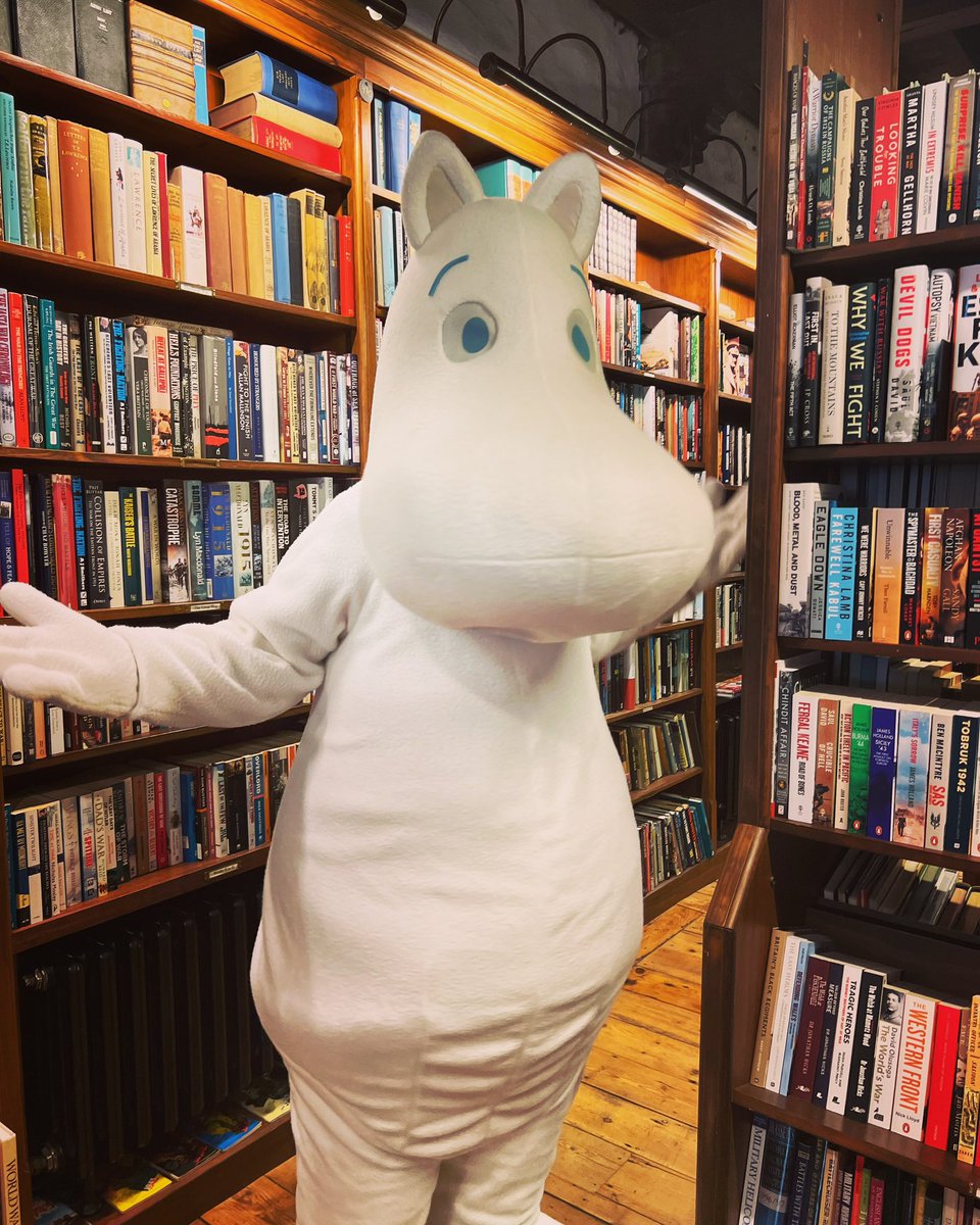 Nice to have a friendly Moomin visit the shop today!
#hayonwye #Moomin #bookshop