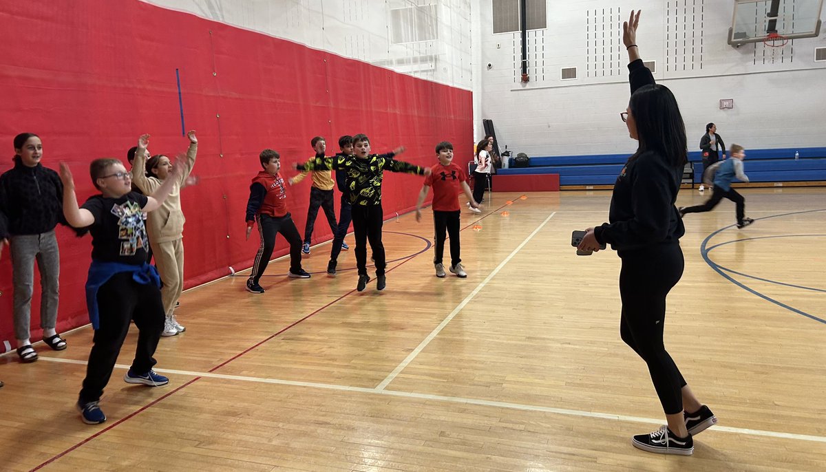 SWCSTrojans's tweet photo. Southwestern Elementary hosted the 2nd annual Wellness Day featuring sessions on nutrition, Pound, dance, workout, yoga, bone education &amp; more ahead of Spring Break 2023. 

#TeamSouthwestern #TrojanPride @KaitlinRing @MoDonahue @ThePost_Journal @UPMC @WRFARadio @mrs_sauder https://t.co/b6soZdzZd4
