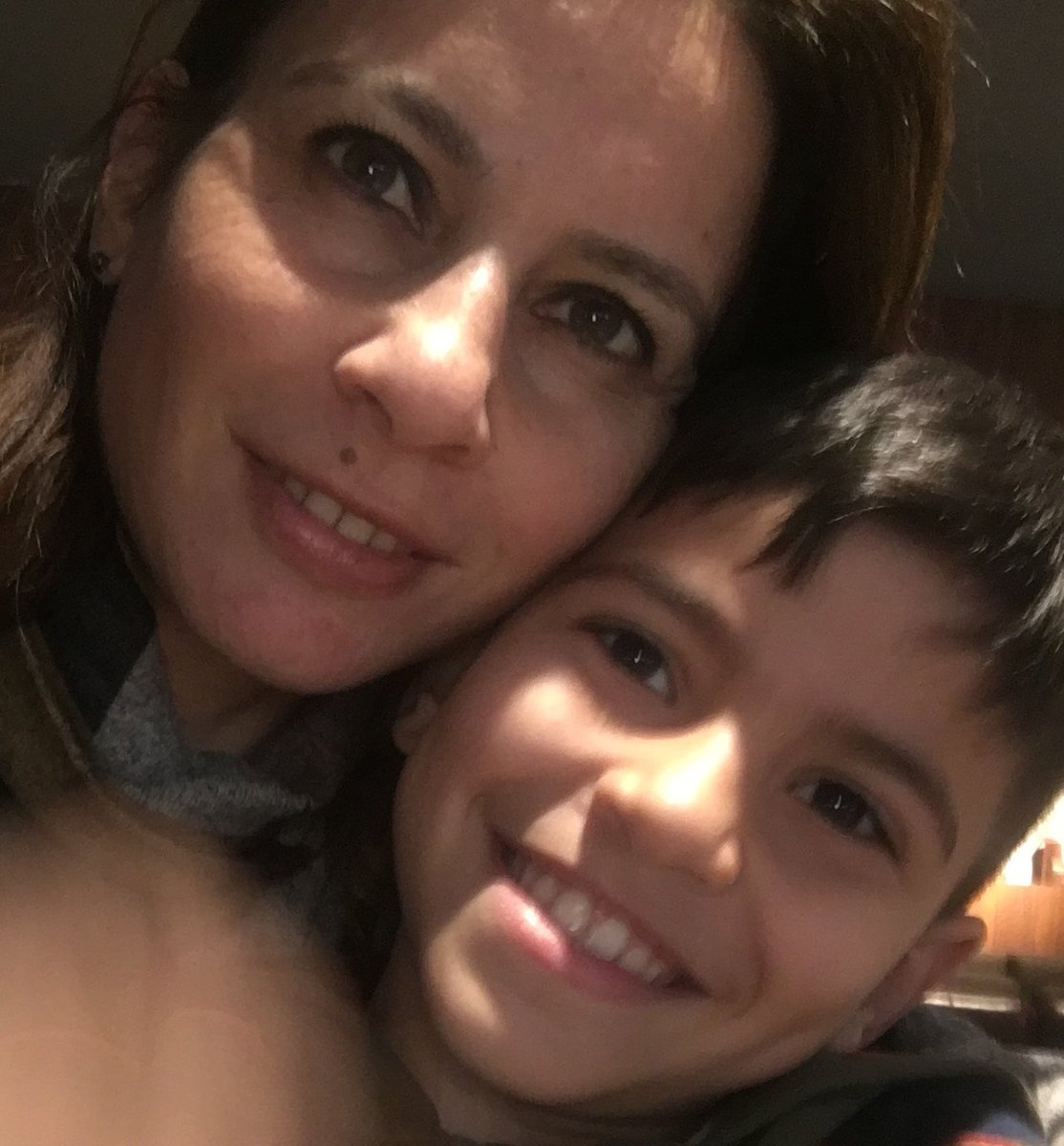 SenayAtakan's tweet photo. Deniz demek sen demek Annem,
Keyif demek sen demek,
Kuşların sesi, bahar demek sen demek,
Atakanım yaşamak demek, 
hayat demek 
SEN DEMEK…
Sensizlik ÖLÜM demek…
 #isiasenağırceza
#isiasortakdavamız https://t.co/LNLC5I0GaC