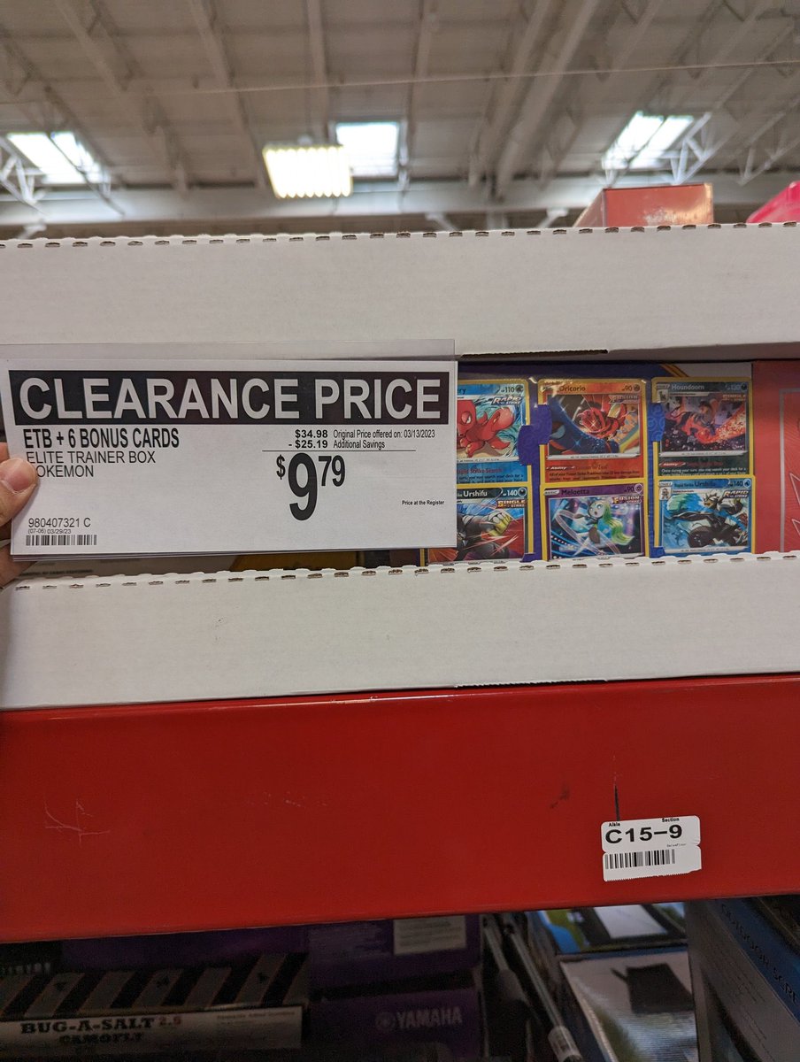 switchstock's tweet photo. Sam’s Club has Fusion Strike &amp; Battle Styles ETB+Promo Cards On Sale for $9.97

(Discounted from $35)

From @AngeloBufardeci in the Detroit area https://t.co/xwNKe5IMc4