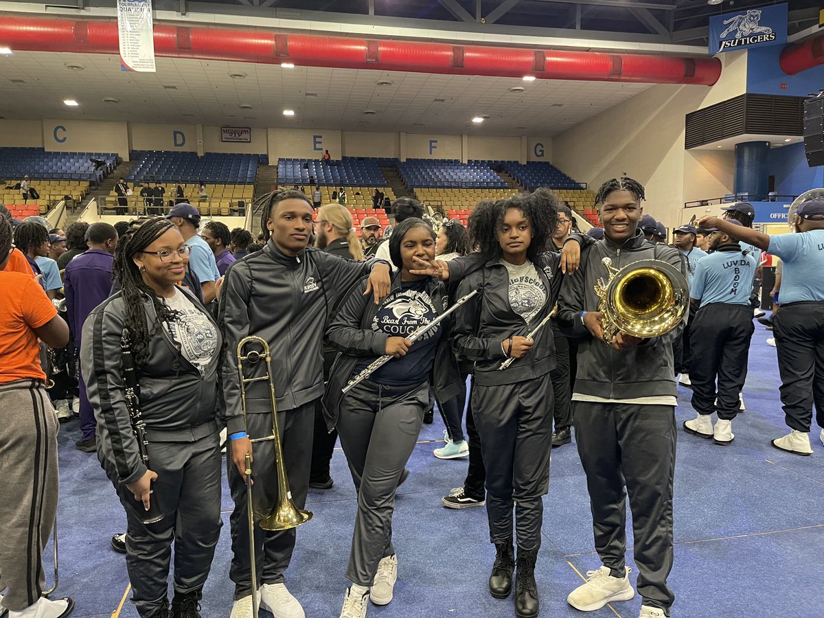 SchoolKirby's tweet photo. Cougar Nation,
This past Saturday, members of the KHS Beast From The East Band spent a day @JacksonStateU & the Sonic Boom of the South, interacting with their counterparts from JSU!
#KirbyStrong
#CougarNation
#wearebuiltforthis
#MSCSTogether https://t.co/DfhvW99fHv