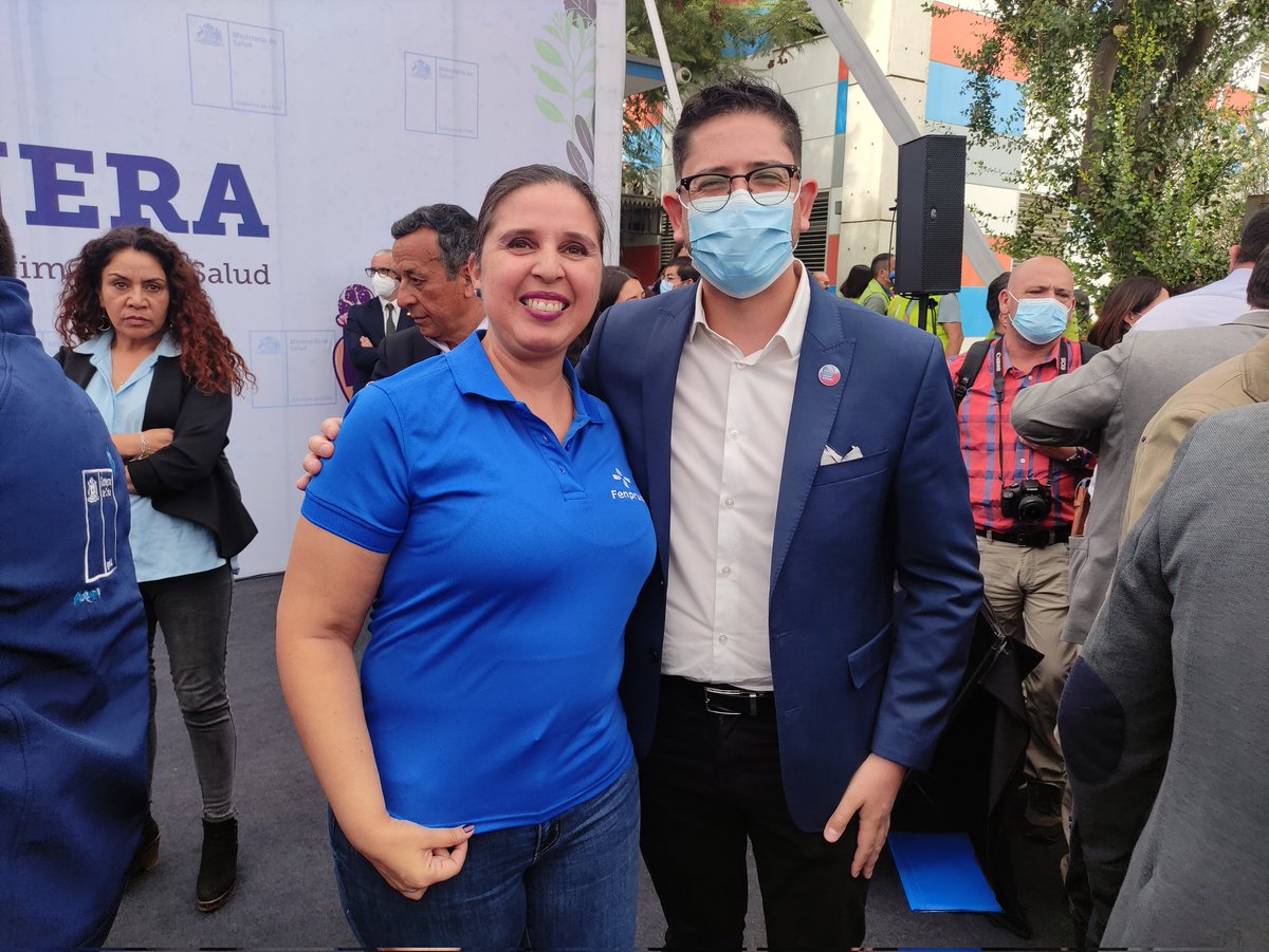 #APS 🔵 Vicepresidenta Fenpruss, Gabriela Farías, participó de ceremonia que inicia la universalización de la Atención Primaria en siete comunas piloto. 

Nuestra organización participa del Consejo de Universalización de la Atención Primaria liderado por el <a href="/ministeriosalud/">Ministerio de Salud</a> 👇
