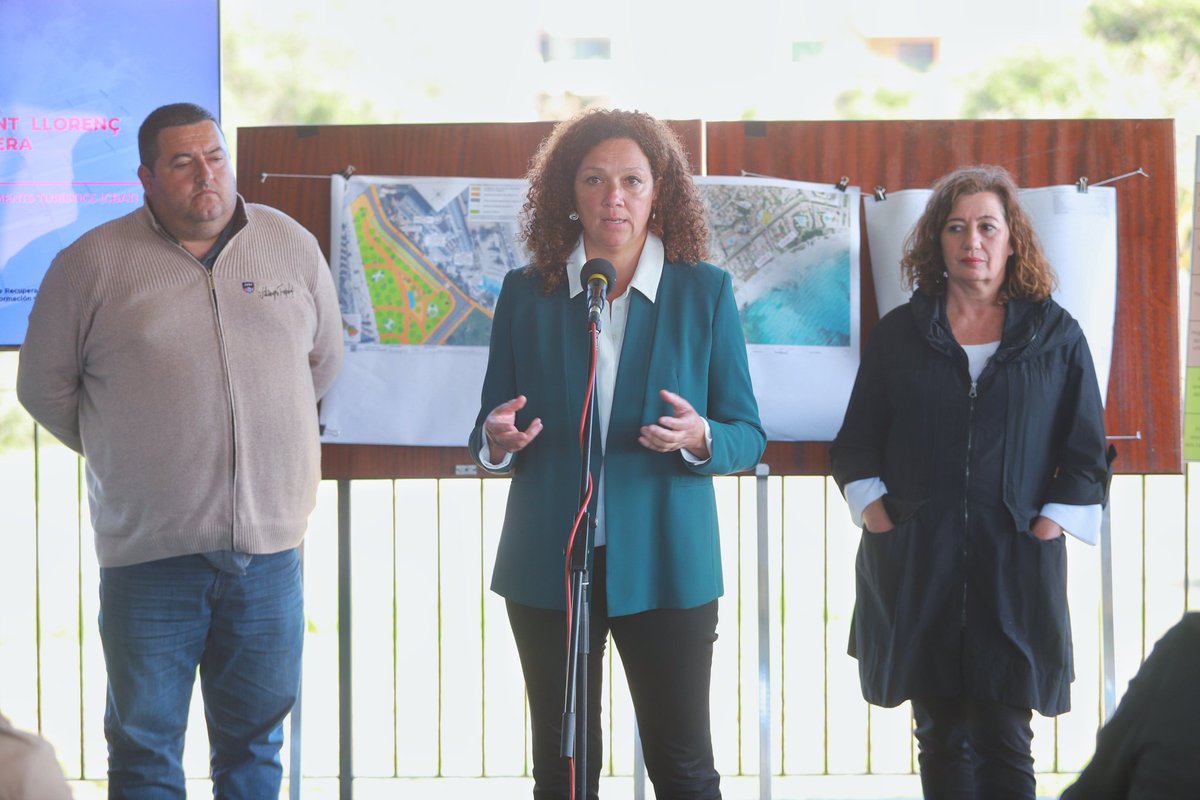 CatalinaClader1's tweet photo. Repartir millor la riquesa que generam i els recursos que som capaços d'atreure vol dir exactament això que hem presentat per Sant Llorenç-Cala Millor-Son Servera:

✅ 12 milions €
✅ 8 projectes infraestructures 
✅ Finaçament del #CBAT @ConselldeMca i dels #NextGen via @goib https://t.co/1rCV0XIm56