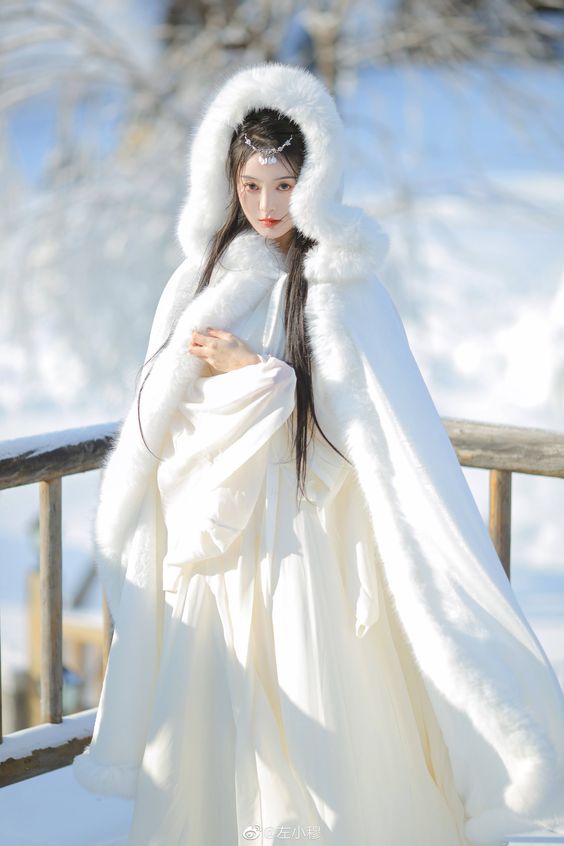 snowytemperance's tweet photo. "𝑀𝑜𝒹𝑒𝓇𝒶𝓉𝒾𝑜𝓃 𝒾𝓃 𝒶𝓁𝓁 𝒾𝓈 𝓊𝓁𝓉𝒾𝓂𝒶𝓉𝑒 𝓅𝑒𝓇𝓈𝒾𝓈𝓉𝑒𝓃𝒸𝑒. "
  - ᴛʜᴇ ᴠɪʀᴛᴜᴇ ᴏꜰ ᴛᴇᴍᴘᴇʀᴀɴᴄᴇ
🔹🔹🔹🔷🔷🔹🔹🔹

#MVRP | #OCRP https://t.co/zEg0zyu9cL