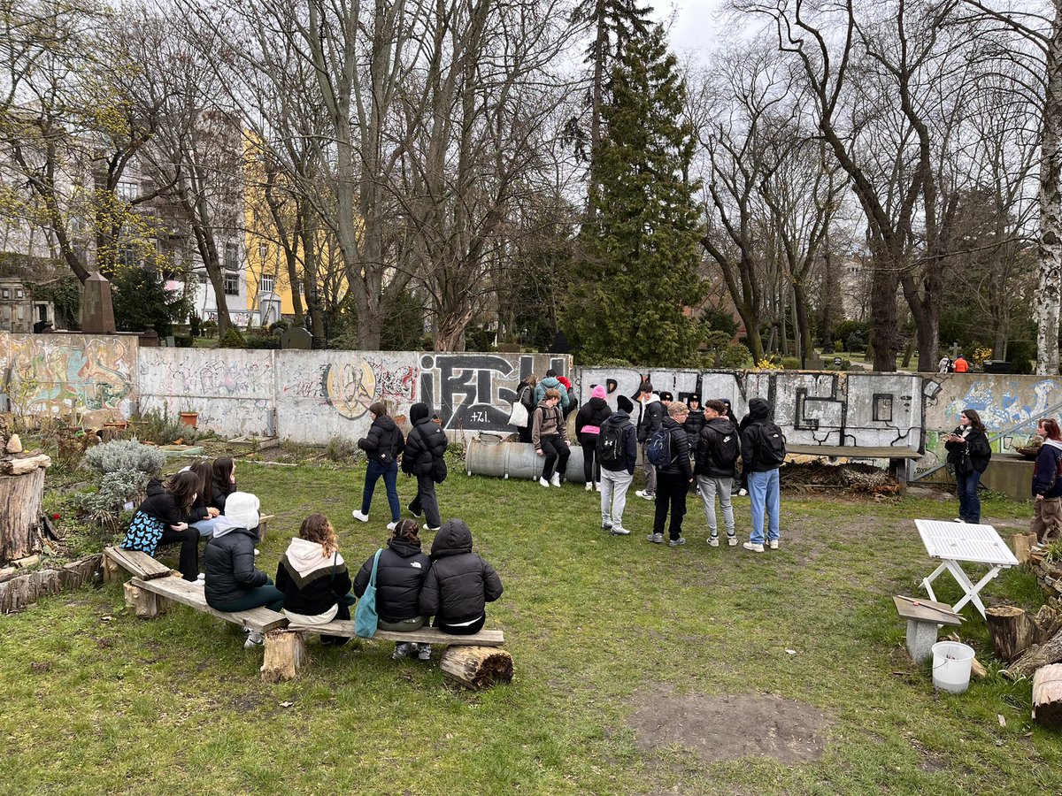 CHSC_History's tweet photo. Day 2: This afternoon we visited the Stasi Police Museum and the Berlin Wall Memorial https://t.co/k63JOGED6D