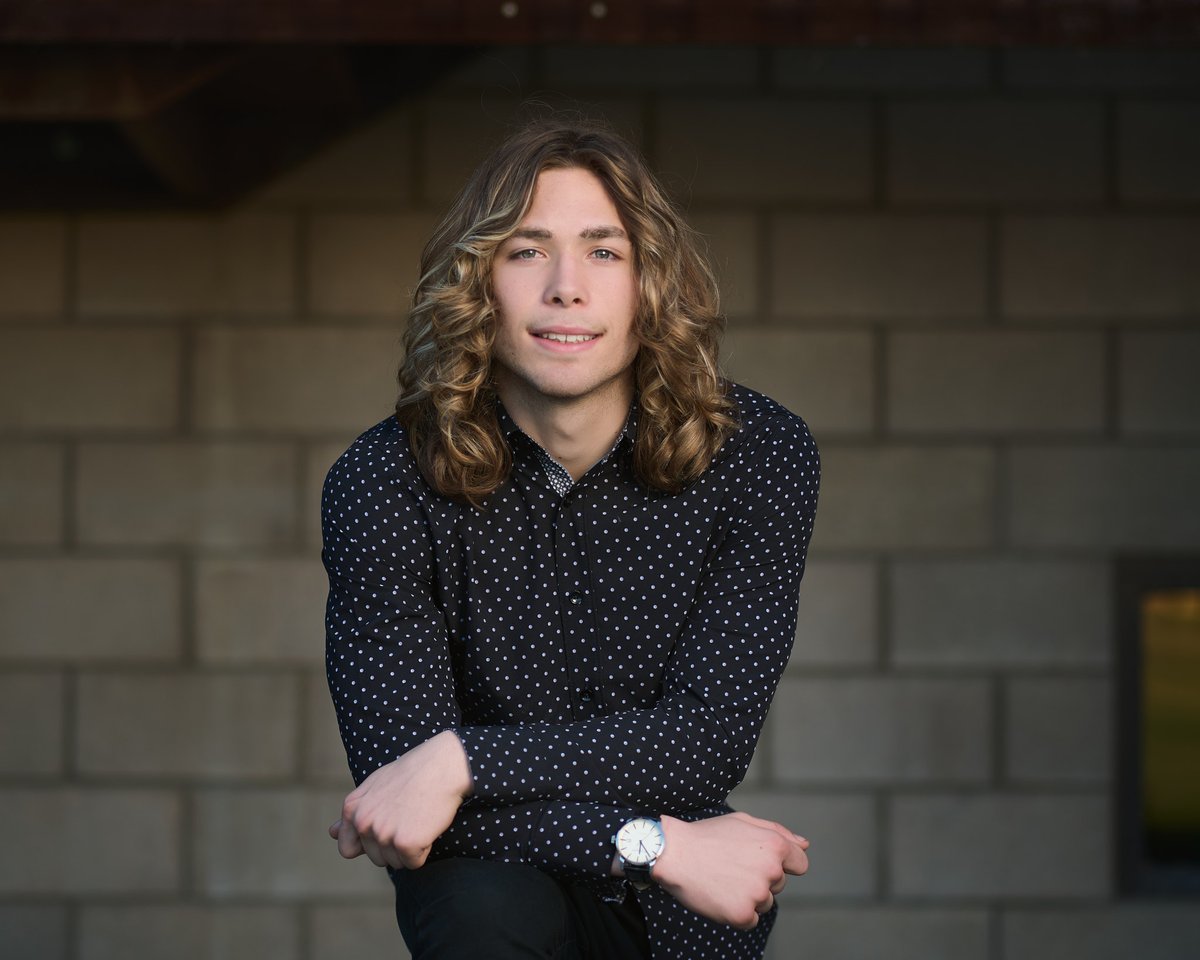 ThePicture_Lady's tweet photo. Sneak peek alert! Check out the pics from Ryan's senior photo shoot! Stay tuned, more to come! #LHS #azphotographer #SeniorMuse #thetwelfthyear #seniorphotos #classof2023 #photography #PictureLady #peoriaazphotographer #arizonaphotographer https://t.co/57DXkEw2ig