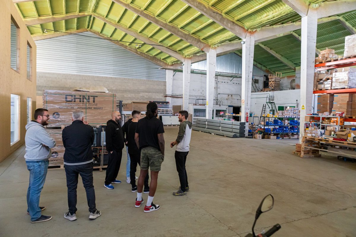 💼 Visitem <a href="/becquelenergia/">becquel energia</a> , empresa ubicada a Alcarràs especialitzada en autoconsum fotovoltaic.

Gràcies per donar-nos energia, companys! ☀️

#AlLio! #forçalleida #lebor #leboro #lleida <a href="/21sidibe/">Amadou Sidibe</a>