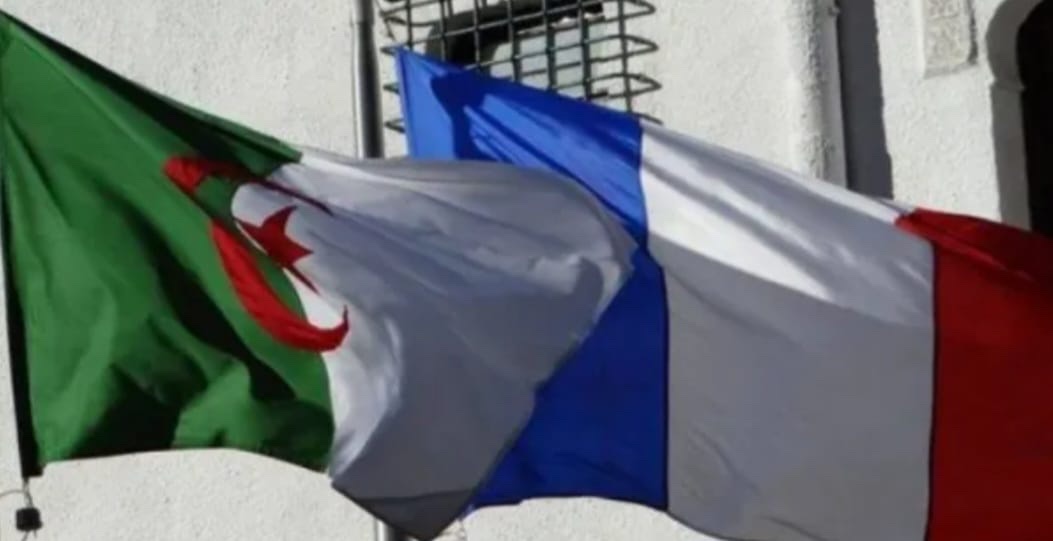 francediplo's tweet photo. #Algérie | Premier entretien de @MinColonna avec son nouvel homologue algérien 🇩🇿🇩🇿@AhmedAttaf_Dz : nous travaillerons avec ambition dans la perspective de la visite d’Etat du Président Tebboune.

Déclaration ➡️ https://t.co/gP2uhuicUP https://t.co/BuUYIfdmMc
