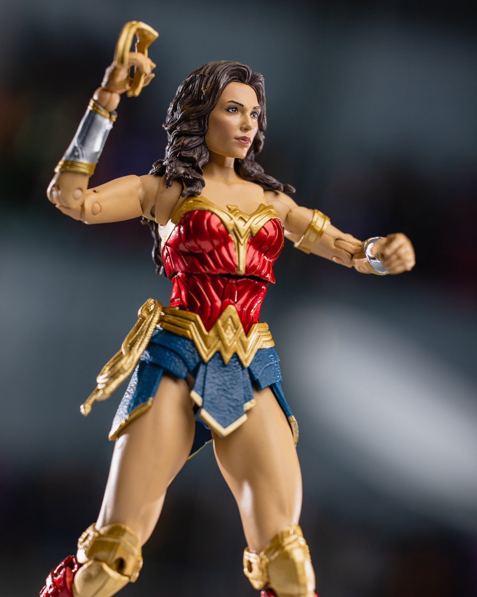 Here is a look at Wonder Woman (Shazam!) from @mcfarlanetoys 

#wonderwoman #dianaprince #galgadot #shazam #shazamfuryofthegods #mcfarlanetoys #dcmultiverse #snyderverse #actionfigure #actionfigurephotography #actionfigurereview #toycommunity