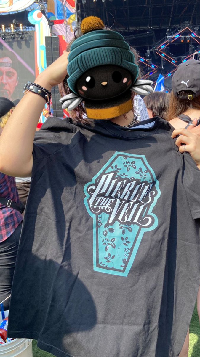abegorro3497's tweet photo. Este fin de semana realizamos unos giveaway en Axe-Ceremonia, en el concierto de The Killers y en Pal Norte 🦁 🎉

#elabejorrocongorro #playeraspersonalizadas
#PalNorte2023 #AxeCeremonia2023 #thekillersmexico https://t.co/HNPC3dvhDE