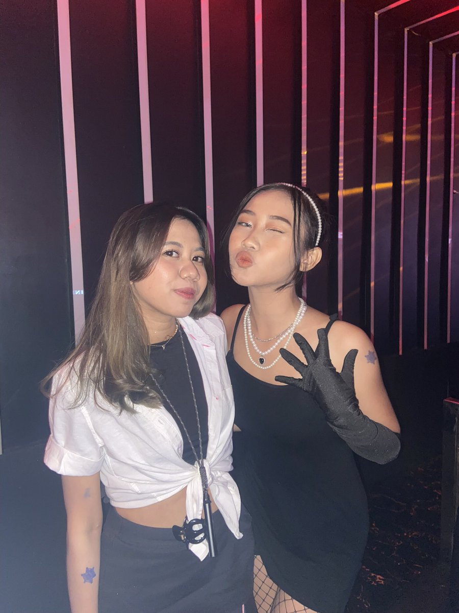 terelieur's tweet photo. @ohmybeautybank kaya gini itungannya flashproof ga sih😅 https://t.co/vSYpPAFOyK