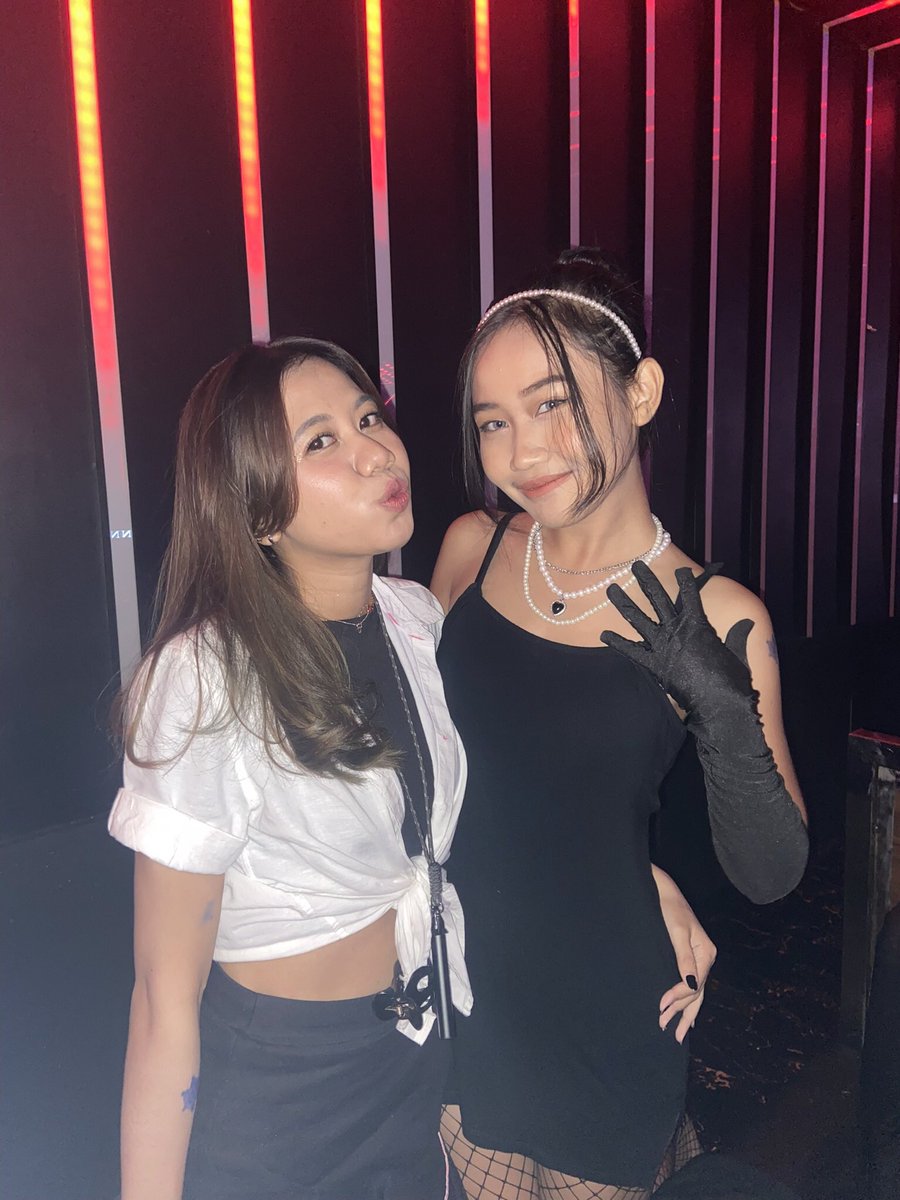 terelieur's tweet photo. @ohmybeautybank kaya gini itungannya flashproof ga sih😅 https://t.co/vSYpPAFOyK