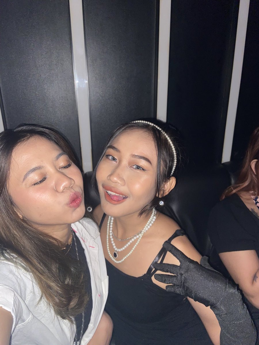 terelieur's tweet photo. @ohmybeautybank kaya gini itungannya flashproof ga sih😅 https://t.co/vSYpPAFOyK