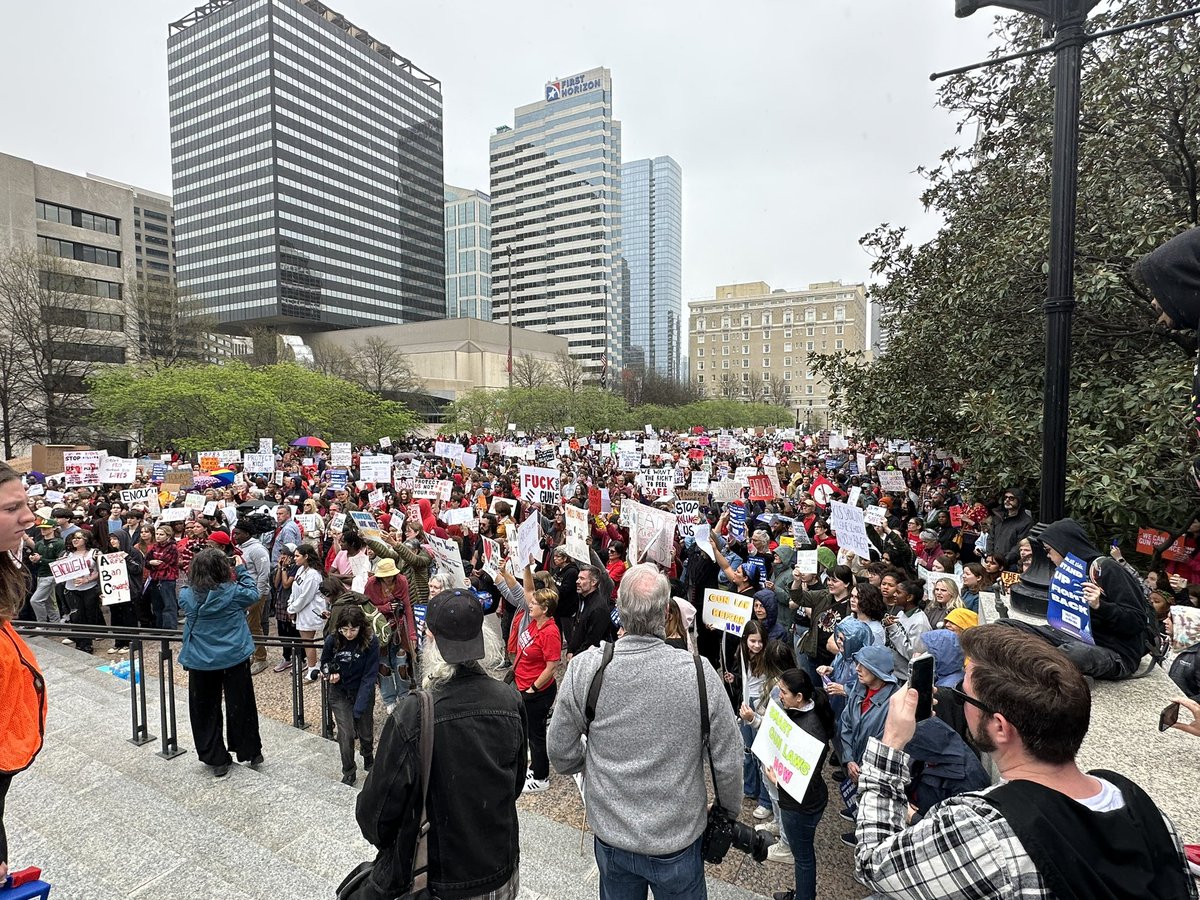 KGreenMD's tweet photo. Happening in Nashville at the Capitol right now. Student led protest. Thank you @AMarch4OurLives for organizing. Crowd looks as big if not bigger than Thursday’s rally. Keep on fighting!!!

#EndGunViolenceNow #GunReformNow https://t.co/ptfK8arBfa