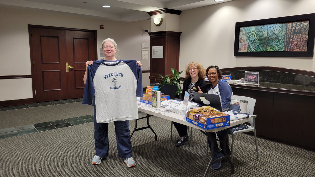 #FoundersDay at #WakeTech Western Campus. Students love the T-Shirts!