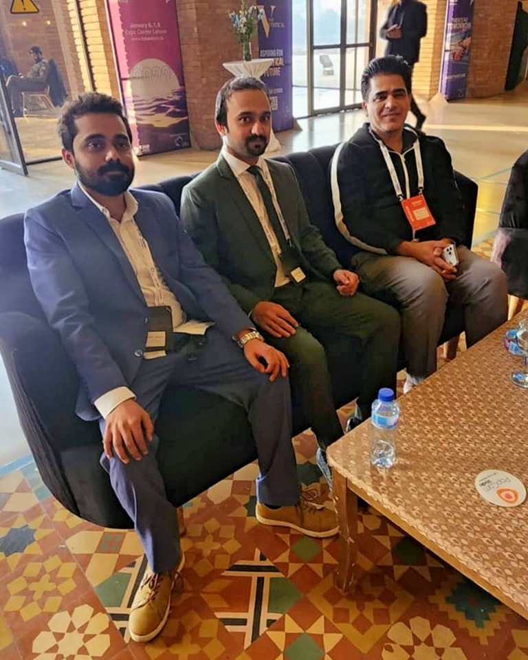 TheGrowMoreRich's tweet photo. Sunny Ali have seen a lot of failures before success like bankruptcy. Now he is a multimillionaire. So success is really a journey from one failure to other.
#futurefest2023 #SunnyAli
#futurefestpk #ExtremeCommerce
#savethefuture
#ejadlabs
#azammalikoffical https://t.co/ziH03yyEy5