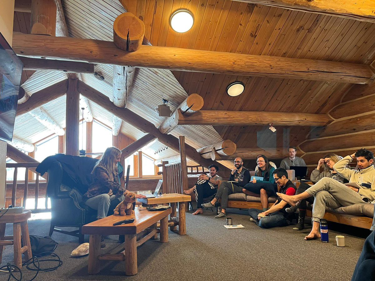 I got to teach at the BreckWild Wilderness Medicine medical school elective this morning in Breckenridge, CO! I took this course as a med student and am so grateful to be back. Topics on pet resuscitation and survival at sea. My favorite medical hobby! #wildernessmedicine