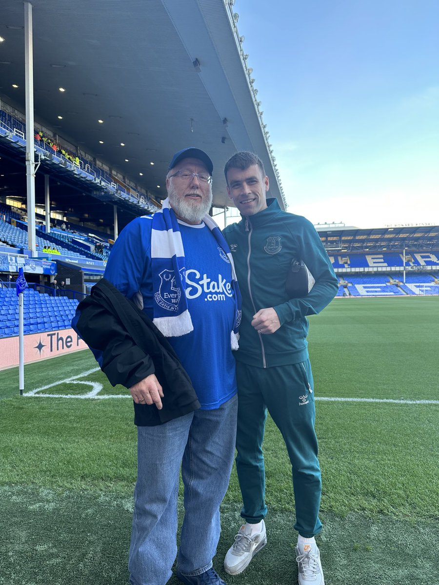 Tom/The Long Island Toffees tweet media