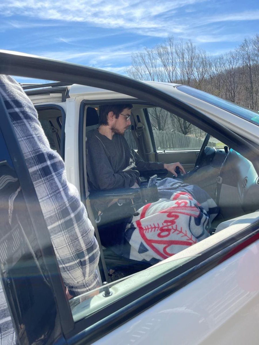 ryanshazierfund's tweet photo. Over the weekend, our Golden Window Program was able to provide Zach with his accessible van! He will now be able to get to outpatient rehabilitation and doctors appointments.
🙌
#shalieve #goldenwindow https://t.co/4fKpPtI7pA