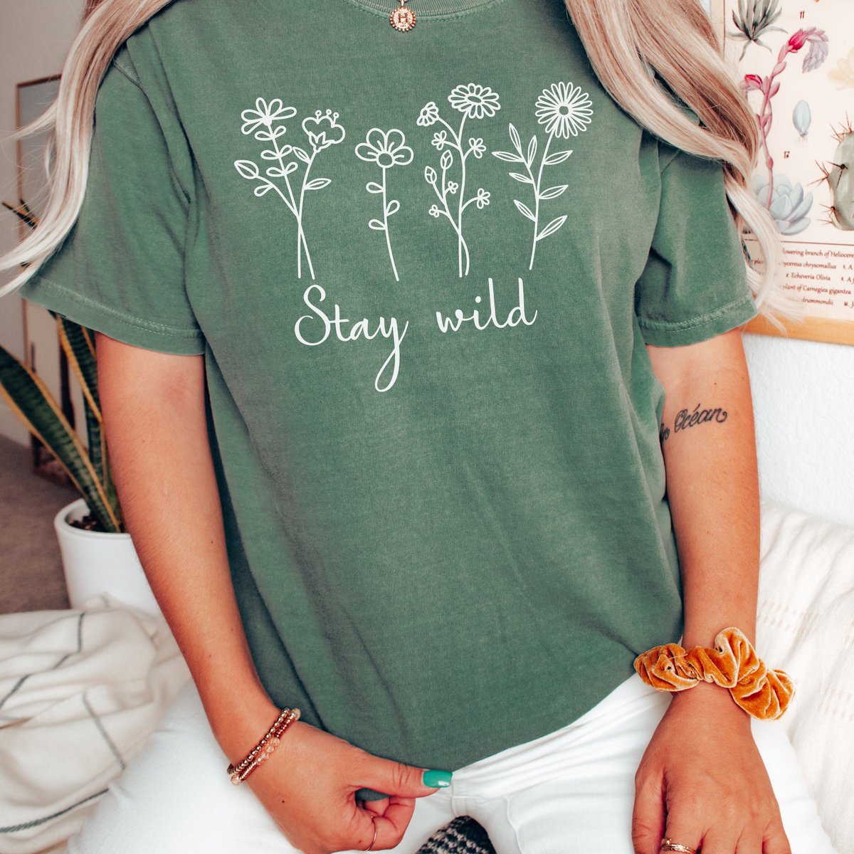 Stay Wild- Trendy Cottage Core Botanical Shirt  On Sale Now!

Shop Here >>>>etsy.com/listing/143779…

#etsy 
#etsyseller 
#etsysellerofinstagram 
#cottagecore 
#cottagecoreaesthetic 
#graphictees 
#giftsforher 
#giftsformom 
#mothersday 
#staywild 
#vsco 
#coastalcowgirl