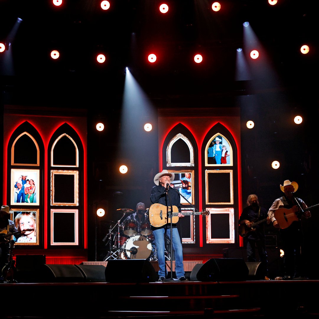 "Love so mighty and so true, Merits my soul’s best songs, Faithful, loving service too, to Him belongs." #LoveLiftedMe #PreciousMemories

Create your own polaroid: preciousmemories.alanjackson.com