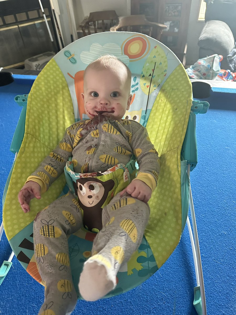 // #Munday is back, and once again, I’m going to show off my child. 

He was trying out some baby food and got a little . . . messy.