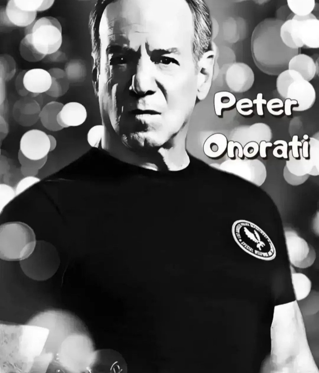 Anndrea09's tweet photo. ITS MEAN MUGGING MUMFORD MONDAY!!! My edit today of the marvelous @peteronorati #TeamMumford #WeNeedMoreMumford #TeamUpgrade #TeamSwat #MeanMuggingMumfordMonday https://t.co/AXBL4K7iZj