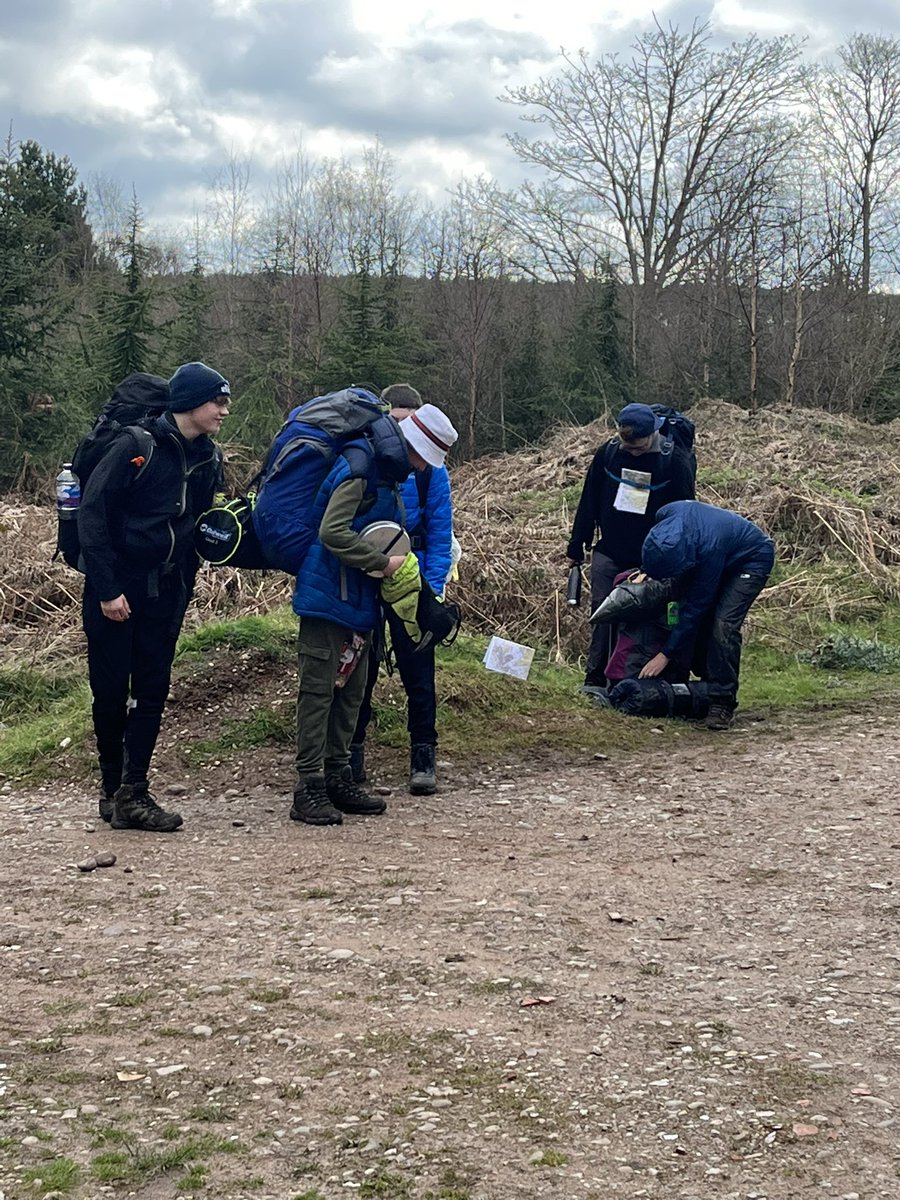 CTADofE's tweet photo. So what a fab Bronze Training weekend I think the last picture shows even students enjoyed themselves https://t.co/OwrDTss9fl