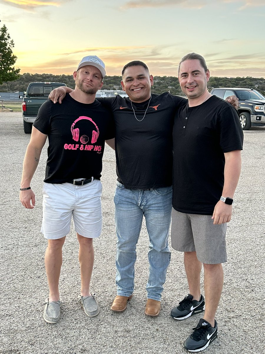 coachcannonbhs's tweet photo. Brothers aren’t always blood……Glad I was able to spend a few days with these fellas (while playing some bad golf)- It wasn’t about the golf, basketball games, etc…….it was more about the time spent- #brothers #MC4ever #chapsup @CoachJGranado @JJVALDEZ9 https://t.co/98HLGpWNB0