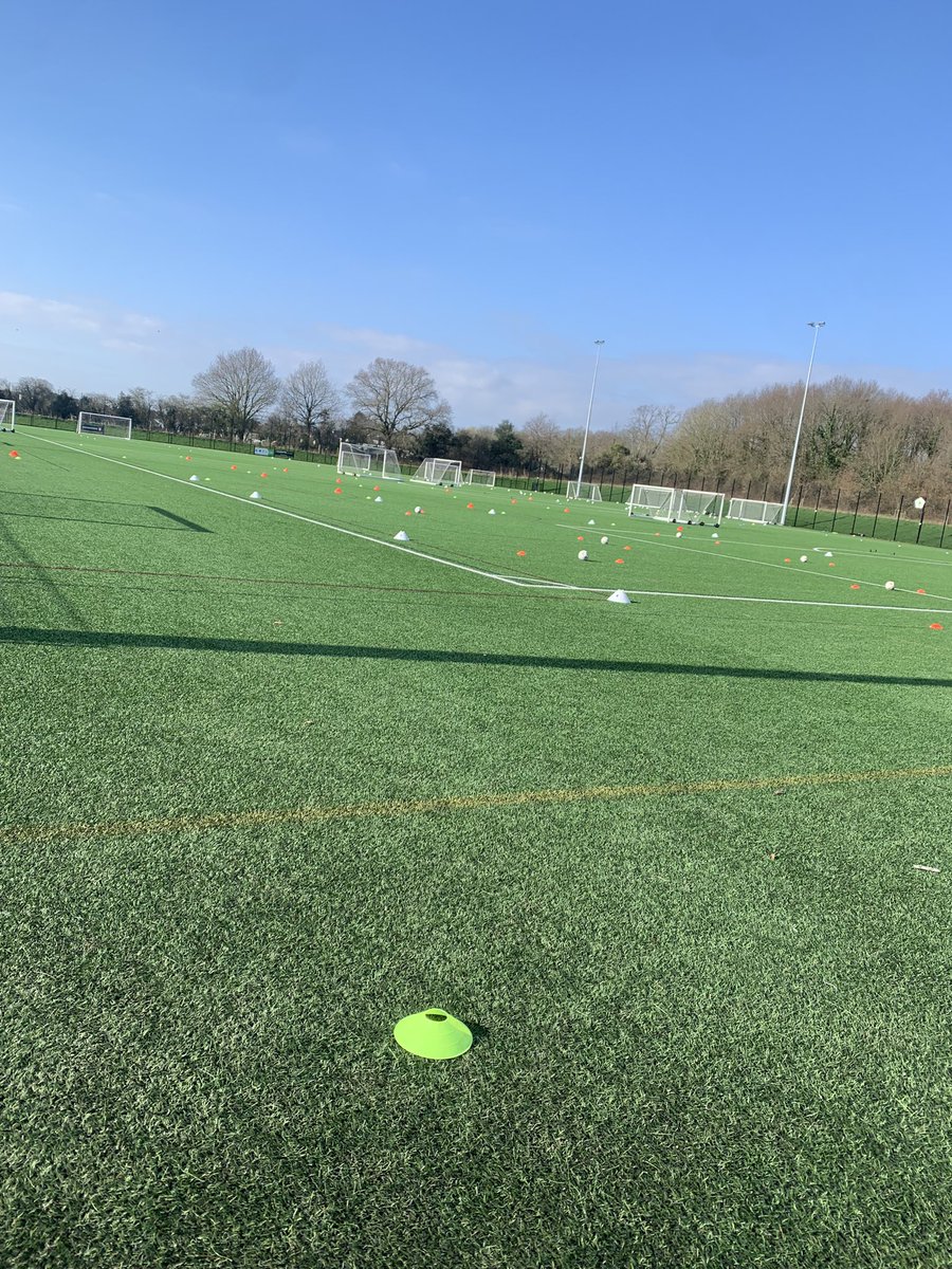 Great start to the week at <a href="/SouthamptonFC/">Southampton FC</a>’s Player Development Camp! Amazing facility for our young players to work on their technique and skills ⚽️ <a href="/StonehamLaneHFA/">Stoneham Lane Football Complex</a>