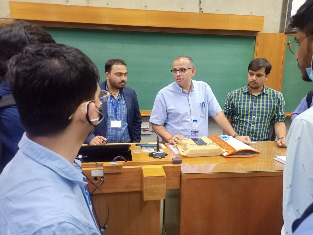 razinkhan_pt's tweet photo. Thank you sir for your valuable support and guidance to MGNF as GSDM Director... We were blessed. https://t.co/usDjVeuroZ