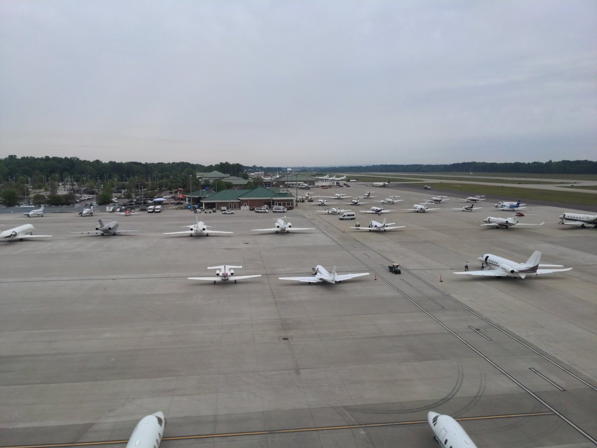 Ramp starting to fill up at <a href="/ARA_Augusta/">AGS_Augusta Airport</a> for <a href="/TheMasters/">The Masters</a>