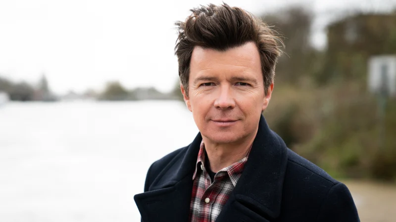 IT'S TIME INTERNET

The legend RICK ASTLEY is joining us LIVE on stream in 20 minutes to help raise money for <a href="/ComicReliefUS/">Comic Relief US</a> and #KidsRelief <a href="/rickastley/">Rick Astley</a> 

THIS DAY WILL GO DOWN IN HISTORY
youtube.com/live/huUK6jhAn…