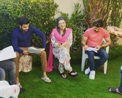 musaafirr_'s tweet image. Happy one year of #HumTum.

@saimakramwriter ji humtum season 2 to hum v deserve karte hai. 

#AhadRazaMir #RamshaKhan @ahadrazamir @ramshakofficial