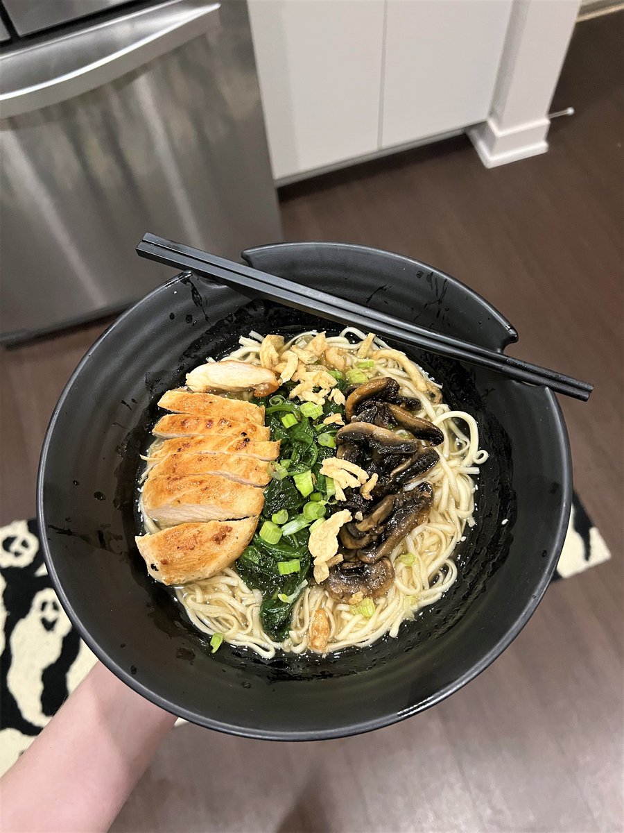 Cahlaflour's tweet image. I'm partnering up with @HelloFresh!!! (I make their meals ALL the time). I'll be browsing the website and ordering food. Playing games after!  #HelloFreshPics #ad

Use code POGHF104835 for 60% off plus free shipping at strms.net/hellofresh_cah… 

Live now: twitch.tv/cahlaflour