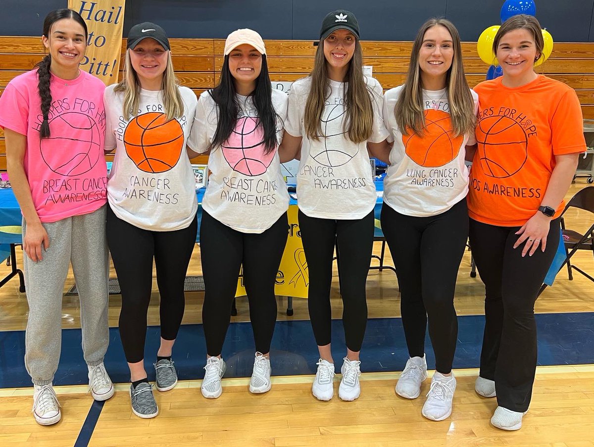UPG_WBB's tweet photo. Our freshmen participated in the Relay for Life held on campus this past Friday!
#HoopersForHope🎗️💙 https://t.co/H71oXOksWB