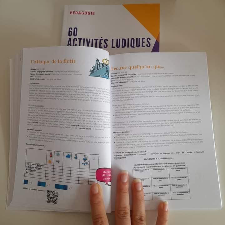 HispaFormation's tweet photo. Les vacances de printemps approchent, ou sont déjà là !! Dernière période de l'année scolaire... si vous manquez d'inspiration, si vous cherchez à innover, regardez le livre du collectif HispaFormation, des idées d'activités ludiques pour vos cours de langues https://t.co/2QHmOsIsRC