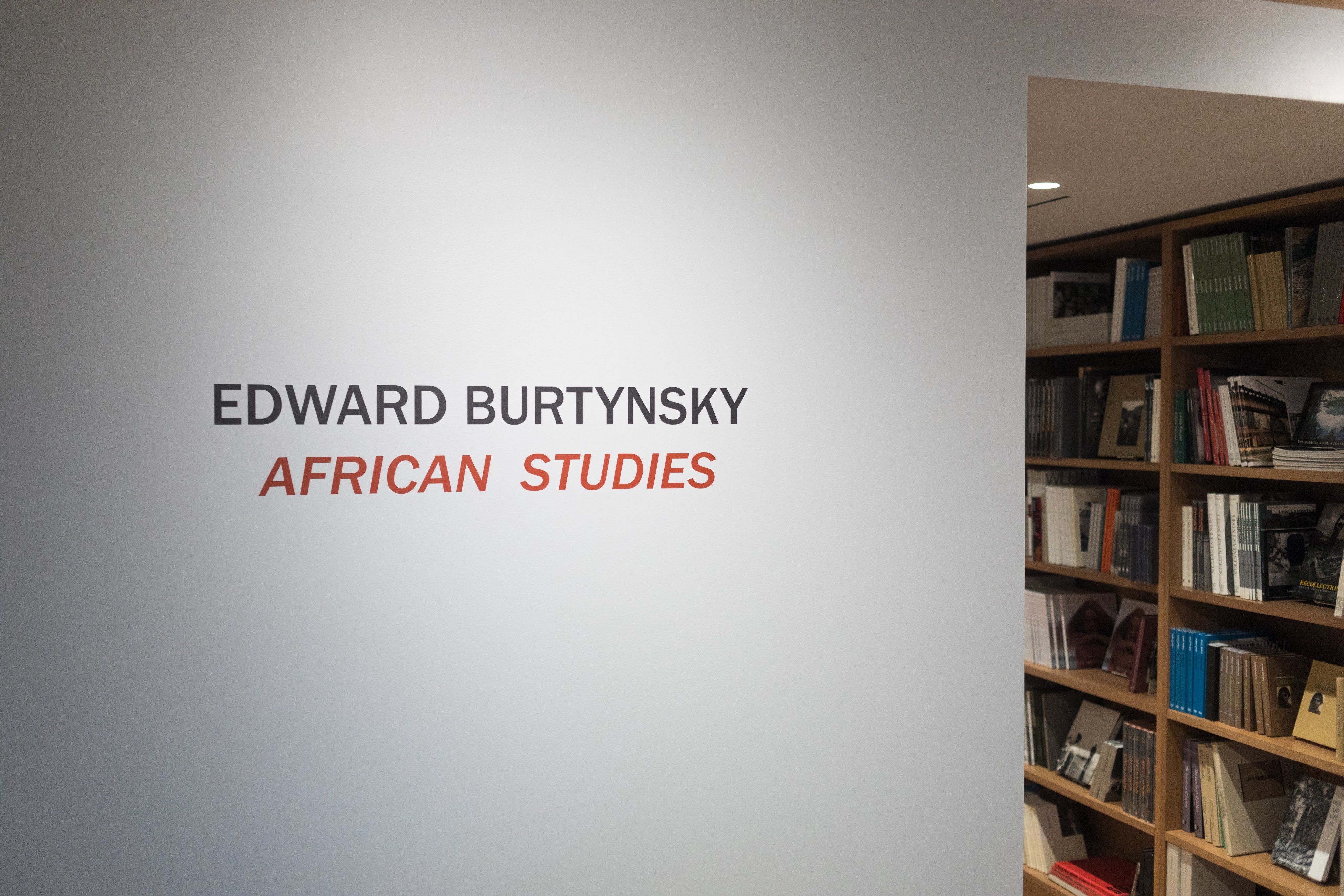 Edward Burtynsky  Howard Greenberg Gallery