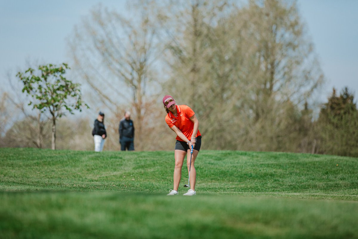 HokiesWGolf's tweet photo. BIG DUB FOR THE HOKIES!!

We take down two-seeded Florida State 3-2 🔥

Becca and Alyssa come through with 3&amp;2 victories to clinch the match!

We advance to the semis where we'll face sixth-seeded UNC this afternoon 👀

📊 https://t.co/eq0tKNCzXO https://t.co/f3jaDneJgz