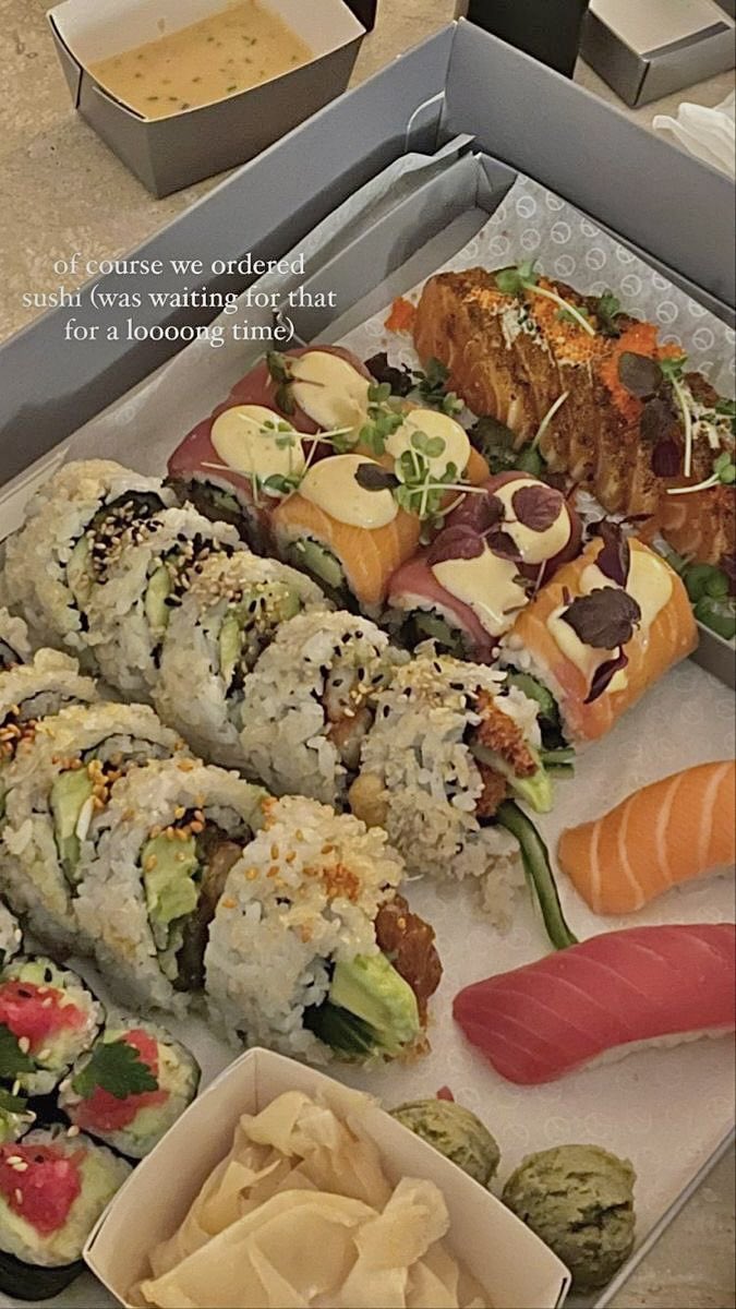 malusokay's tweet photo. Always in the mood for sushi 🍣 https://t.co/NG7HslhTK5