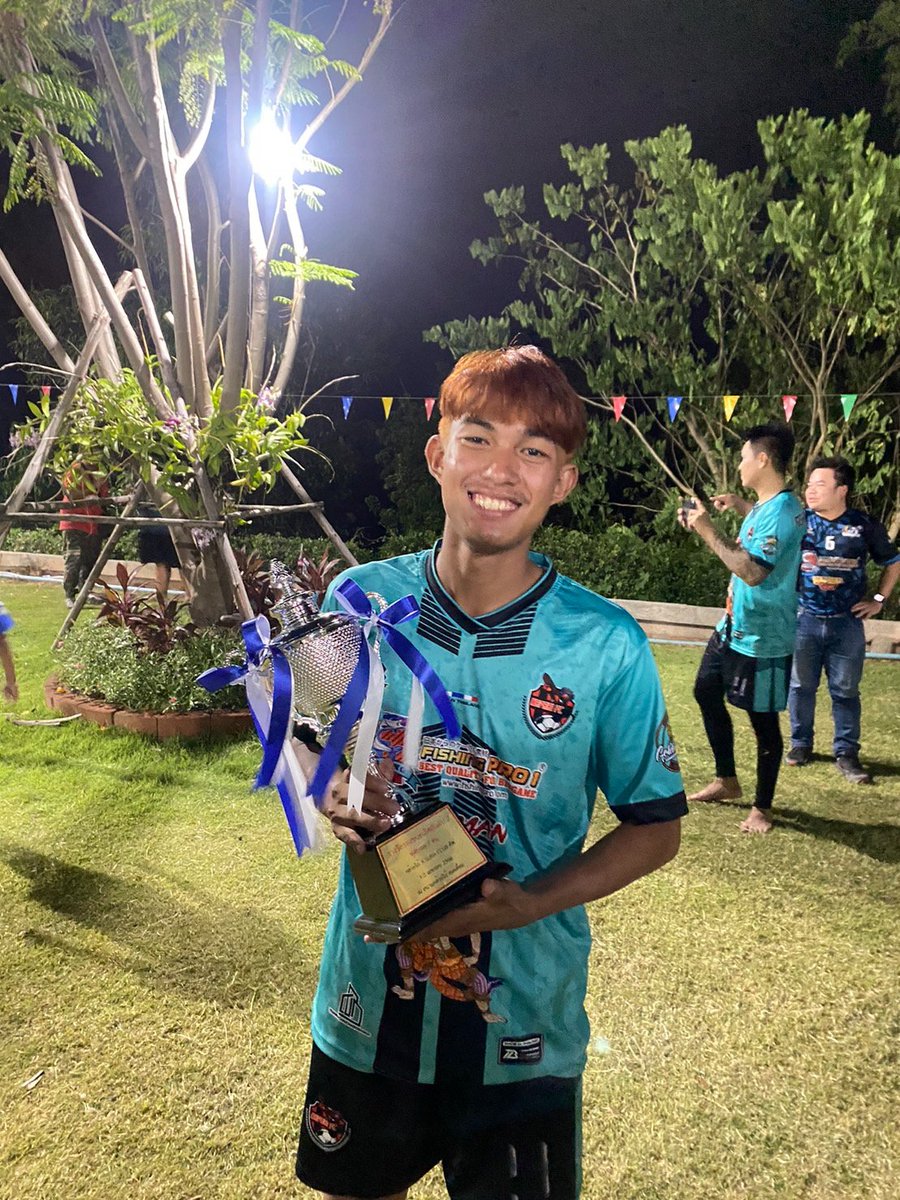 Refgu6's tweet photo. ถ้วยแรกของปี🏆⚽
#อุตรดิตถ์ https://t.co/cX1dafWXGk