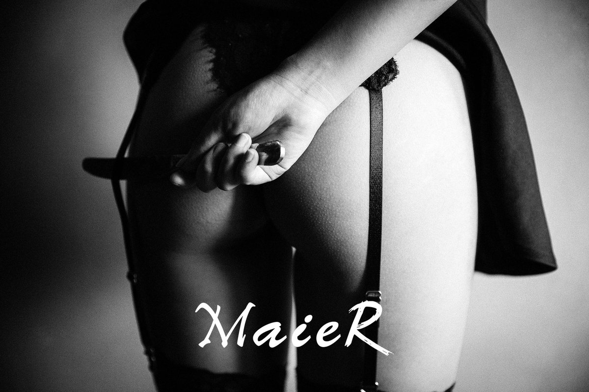 Maier920's tweet photo. 夜晚很属于我～
熬夜是种病！
@tbzt3623 
@MQ_lufei 
@52bbxx 
@ZHOUSHUREN_ 
@wqganenshi_ 

#厦门 #私房约拍  #摄影 #厦门交友 https://t.co/Py6ERFjy6J