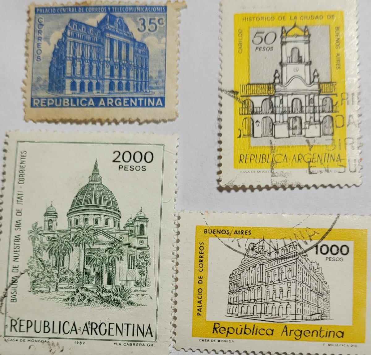 Mint20194's tweet photo. @Philatelovely Hola, aquí van algunos de Argentina. El edificio del Correo en sellos de diferentes años, el cabildo de Buenos Aires. y la basílica de nuestra Señora de Itatí. https://t.co/TNi7da8BHi
