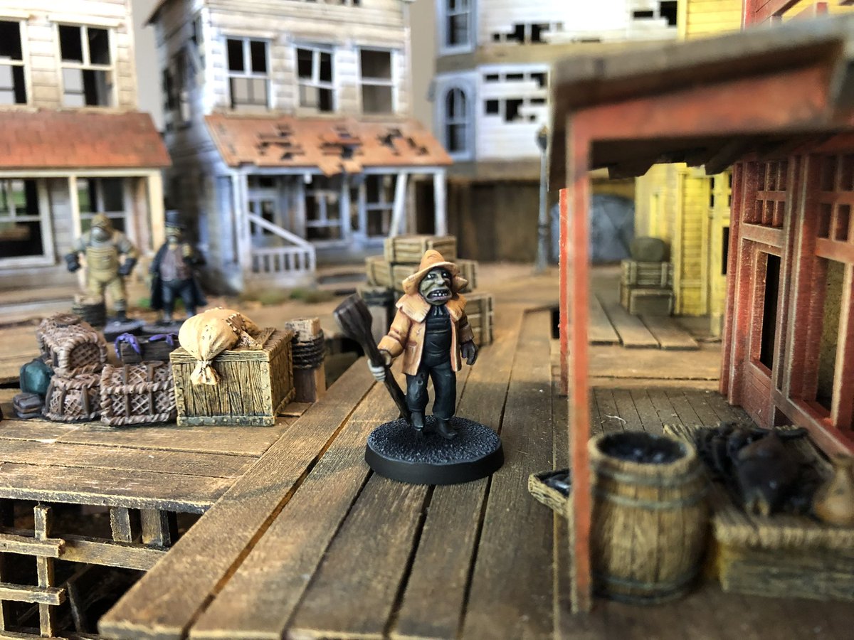 DiceCrooked's tweet photo. Crooked Dice is 14 today! Spent some time taking pics of our lovely miniatures on beautiful terrain - I love my job! Thanks for helping us keep on keeping on 14 years later.
#crookeddice #tabletopminiatures #7TVpulp #salute50 #lurkersfromthedeep #sarissa https://t.co/MoxJRhXPYu