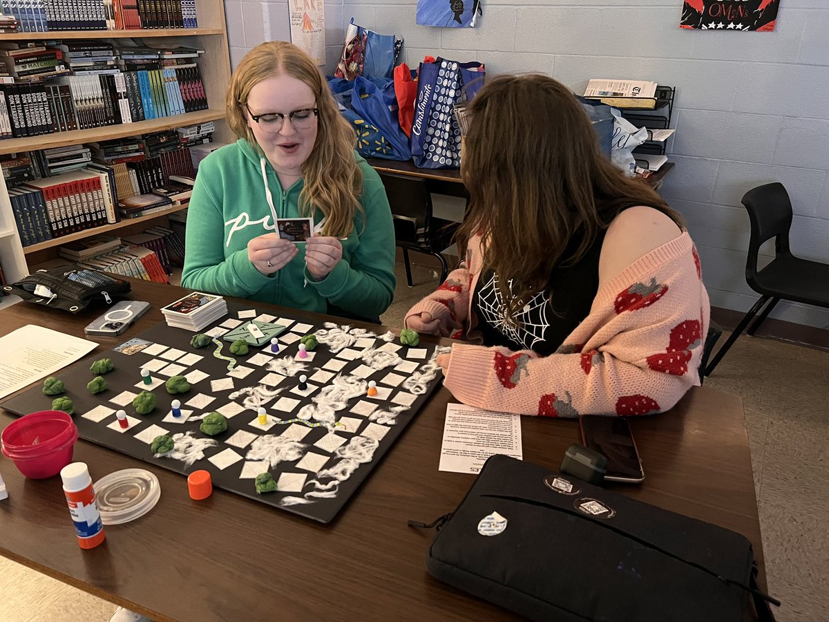 MmeCullen's tweet photo. Playing board games students made for A Midsummer Night’s Dream in English 1201 today! @HolySpiritHS https://t.co/Vt6dQuQgQ7